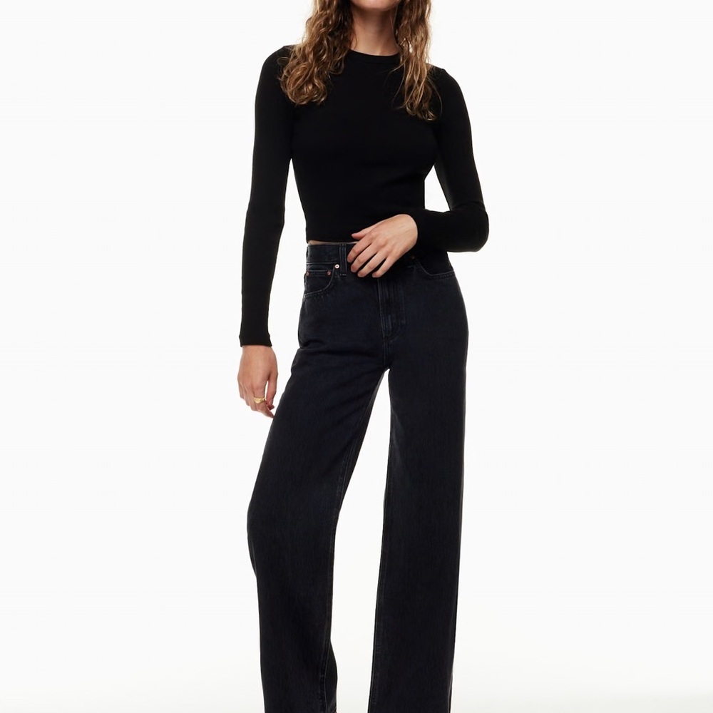 Aritzia - Denim Forum The Farrah Hi-Rise Wide Jean